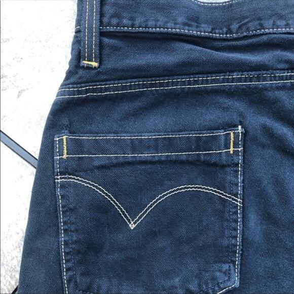 Levi’s Silver Tab Distressed High Waist Cut Off Jean Shorts Sz 31 - Picture 7 of 7